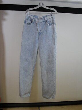 Abercrombie & Fitch 90s Straight Jeans Size 30 Ultra High Rise Light Wash Offset